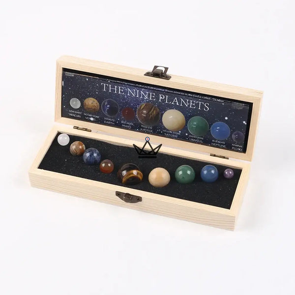 Système solaire en pierres naturelles, 9 sphères en coffret bois — SIDÉRAL, Default Title