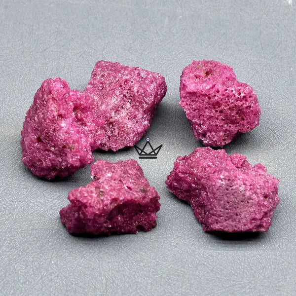 Minéraux bruts à collectionner, pierres naturelles à l'unité ou en sachet — LITHOS, Corindon rouge / 1 pièce
