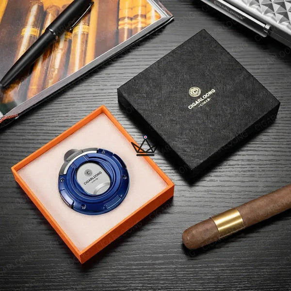 Runder 2-in-1-Zigarrenscherer mit geradem und V-förmigem Schnitt, Geschenkset — KUKLOS ORIGINAL, Blau