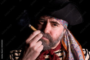Les Cigares et les Pirates : Une Histoire Fumante de l
