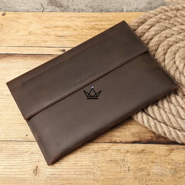 Housse Macbook en Cuir Personnalisable 13"-14" - Voyageur MISSIVE