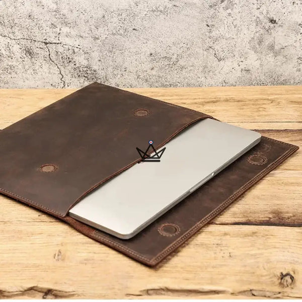 Housse Macbook en Cuir Personnalisable 13"-14" - Voyageur MISSIVE