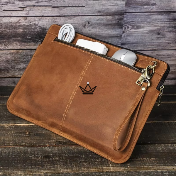 Customizable leather sleeve for MacBook AIR & PRO - Voyageur Centurion