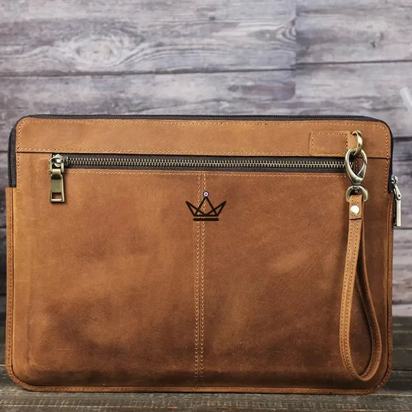 Customizable leather sleeve for MacBook AIR & PRO - Voyageur Centurion