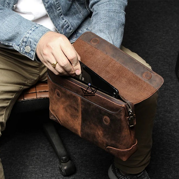Pochette organiseur iPad mini en cuir personnalisable avec passe-main — Voyageur MANUSCRIT – 3/10
